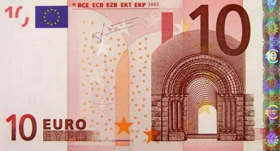 FXMAG akcje euro - czy da się uchronić przed fałszywymi banknotami? wszystko co musisz wiedzieć euro i jego zabezpieczeniach eur banknoty strefa euro ebc 11