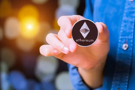 Ethereum ETH, tak jak Bitcoin najniżej od miesiąca! Ponad 21,6% spadek kursu ETH/USD. Analitycy: “Dla ETH cele wynoszą 8 000 USD (2024) i 14 000 dolarów (2025)”