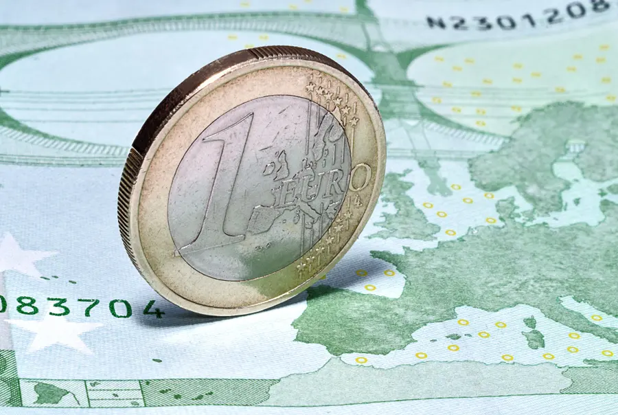 Rada Polityki Pieniężnej ruszy kursem euro? Notowania EUR/PLN - poniedziałek, 2 czerwca