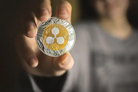 Kurs Ripple XRP/USD: potencjał wzrostu do 5 USD w przypadku sukcesu i ryzyko spadku do 0,25 USD w przypadku niekorzystnego wyniku procesu SEC