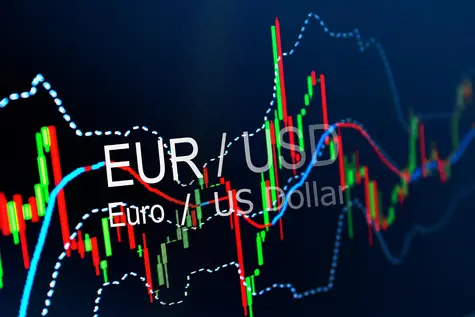Już dziś ważne dane, jak prognozuje ekonomista mogą wstrząsnąć EUR/USD! Ch. Turner: "EUR/USD będzie dziś znacznie poniżej 1,070"
