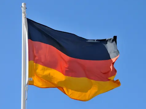 Co ciągnie DAX40 w dół? W ciągu ostatniego miesiąca SAP SE traci nawet 11%