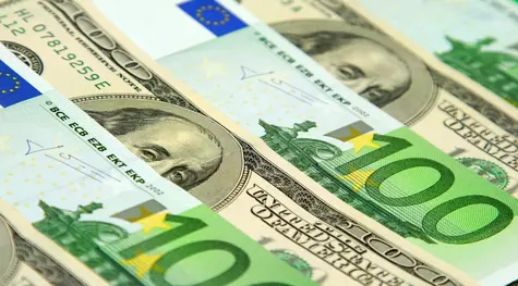 Kurs dolara (USD) i euro (EUR) na czele. Fed trzyma kurs