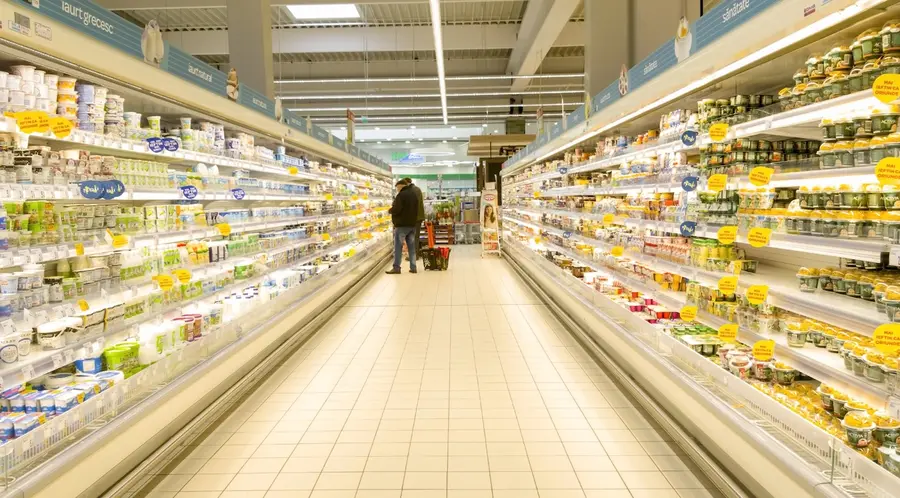 Konsumenci w Polsce ostrożnie zwiększają konsumpcję