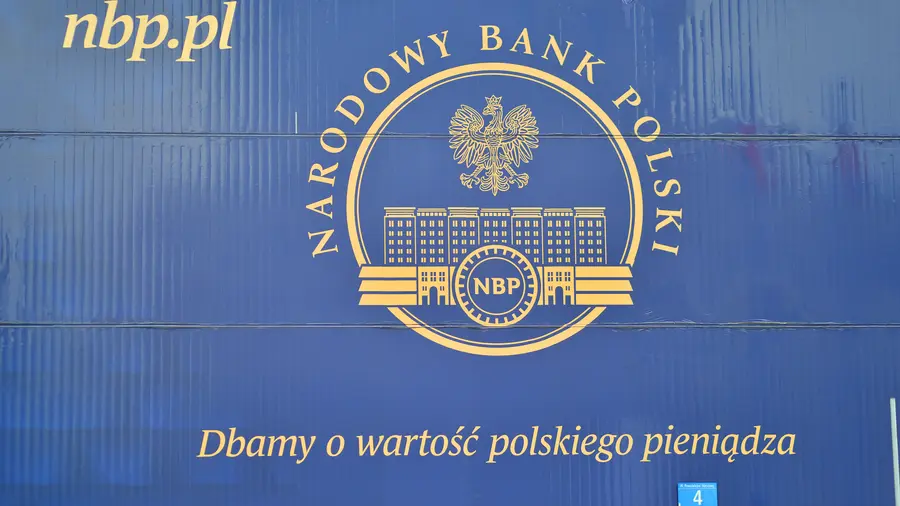 NBP rozpoczyna posiedzenie. Jak decyzja wpłynie na kurs złotego (PLN)?
