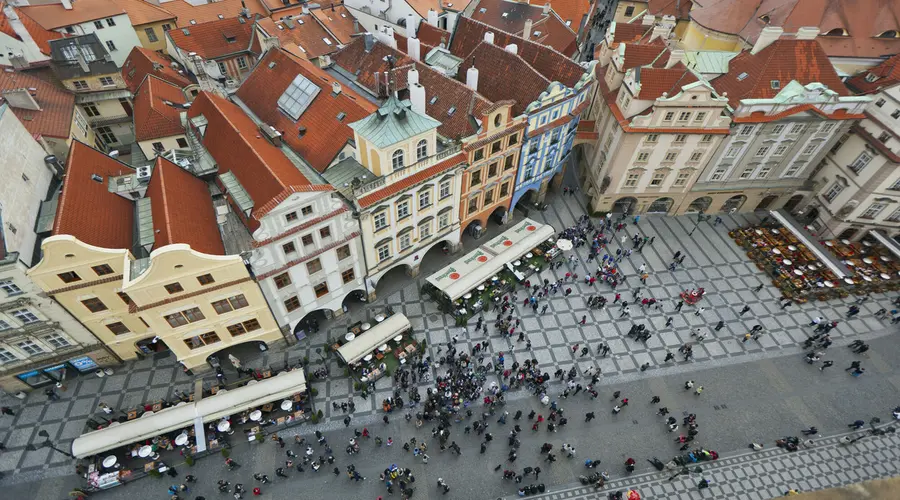 Czesi ponownie tną stopy procentowe. Coraz większa presja na RPP