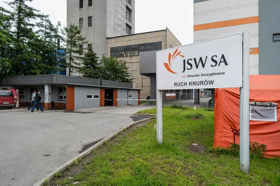 JSW akcje prognozy - przedłuża się okres niepewności w spółce