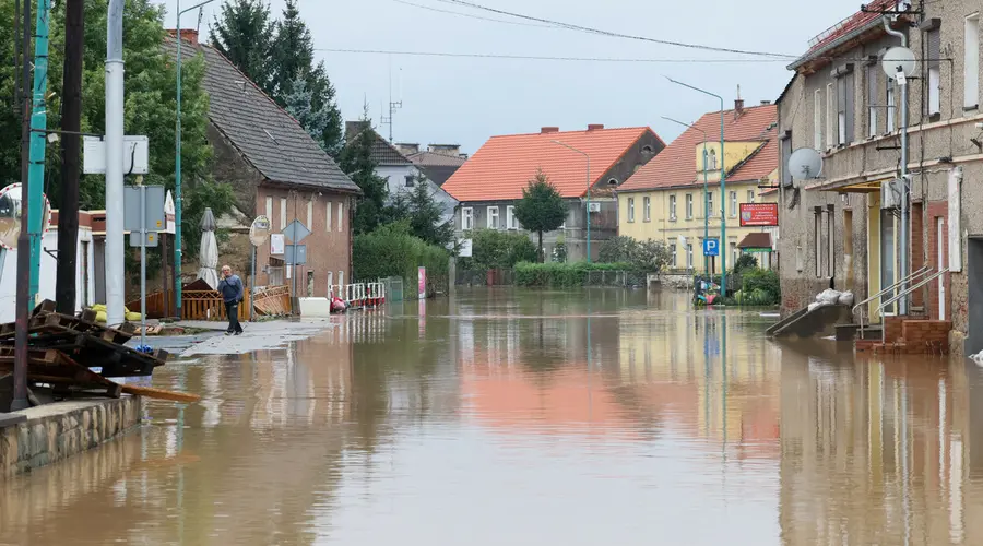 Państwo spłaci część kredytów ofiar powodzi. Specjalna oferta bezzwrotna jest przygotowywana