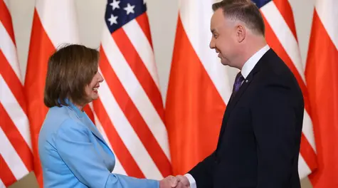 Wpływowa polityk zarobiła krocie na giełdzie. Akurat tuż przed krachem akcji