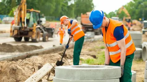 9% pracujących Polaków jest zagrożonych ubóstwem. Gołym okiem widać dysproporcję płci