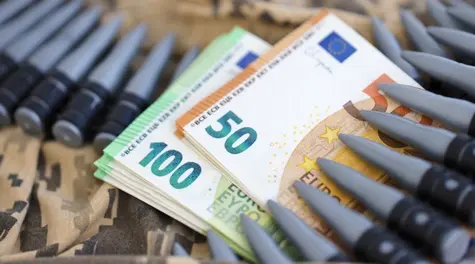 Kurs euro spada do 4,22 PLN! Euro osłabia się też do franka i jena