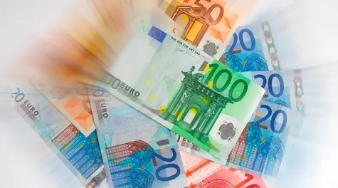 Euro EUR/PLN poniżej 4,25 - krajowa waluta odporna na zawirowania geopolityczne