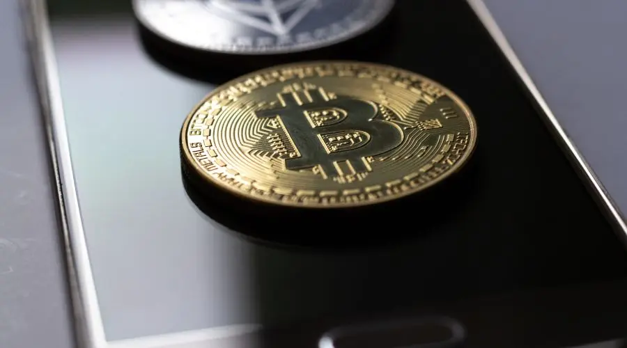 Krypto wraca do gry: Bitcoin bije poziom 80k, a TON eksploduje po decyzji Telegrama