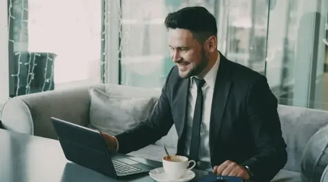 Jak podpis elektroniczny zmienia pracę adwokata w Warszawie?
