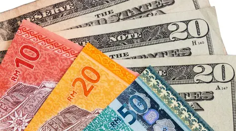 Forint mocniejszy. Złoty i korona płasko. Kurs dolara lekko rośnie