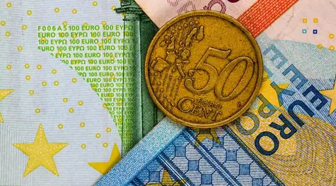 Nieudana próba przebicia EUR/PLN powyżej 4,24. Ropa w górę po nocnej eskalacji