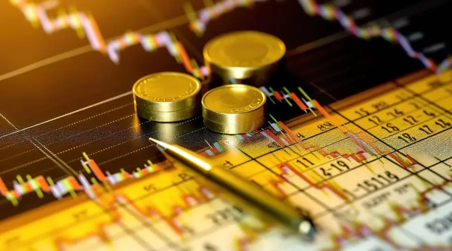 Boją się więc lokują środki w dolarze! Rośnie USD i ropa, a spada złoto i Bitcoin