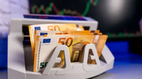 Niespodziewany spadek inflacji w Polsce! GUS zaskoczył rynek, złoty reaguje