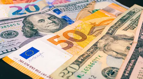 EURUSD płasko, jen dalej pod presją. Testowanie 4,30 zł za euro