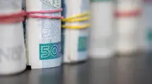 Panika na rynku ropy i tąpnięcie złotego. Dolar USD/PLN już powyżej 3,80 zł!