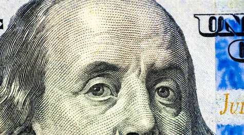 Kursy walut: Funt blisko 5.1 PLN, dolar odrabia straty po danych o inflacji