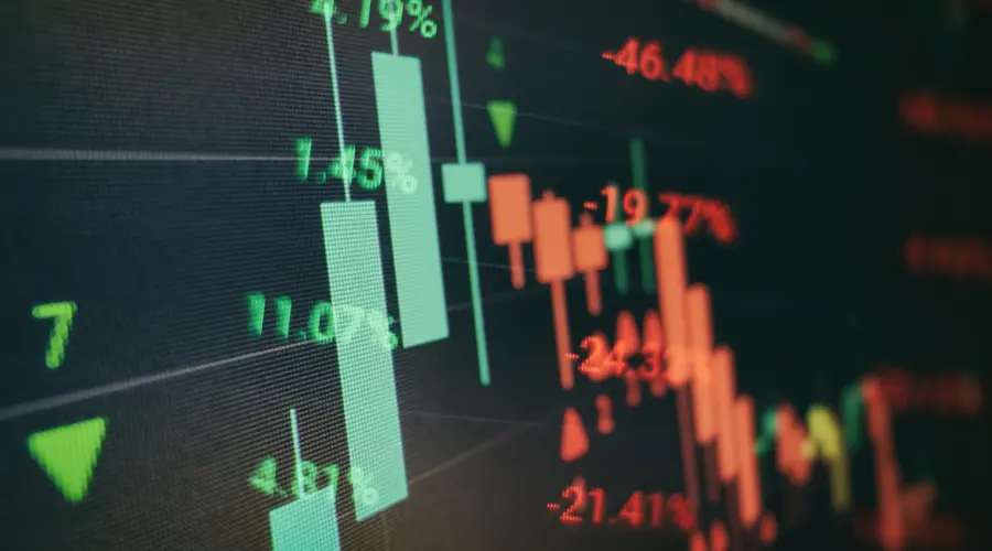 Giełda: Akcje Orlen w dół o 3%, Dino rośnie +4,13%, CD Projekt +3,67%