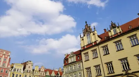 Polska gospodarka zwalnia. Inwestycje runęły w dół przez mroźną zimę