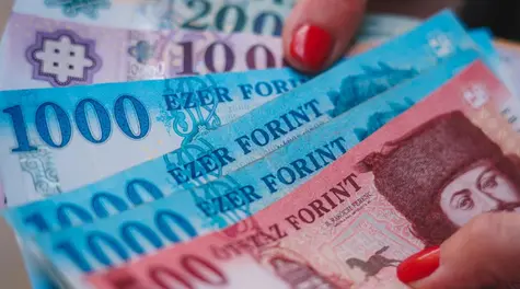 Kurs euro - prognoza na najbliższe dni. Forint słabnie, złoty i korona stabilne