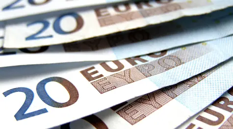 Kurs euro - prognoza na najbliższe dni. EURPLN spada do 4,24, USDPLN zniżkuje do 3,65