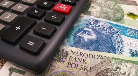 Decyzja RPP, miliardy z KPO i nowe minimalne wynagrodzenie. Kurs euro EUR/PLN zakończył przy 4,23 PLN