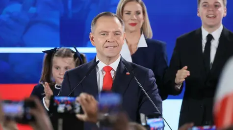 Gratulacje dla zwycięzcy i podsumowanie kampanii. Politycy zabierają głos