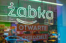 Żabka przekazała nowiny ws. dywidendy. Kurs poleciał w dół