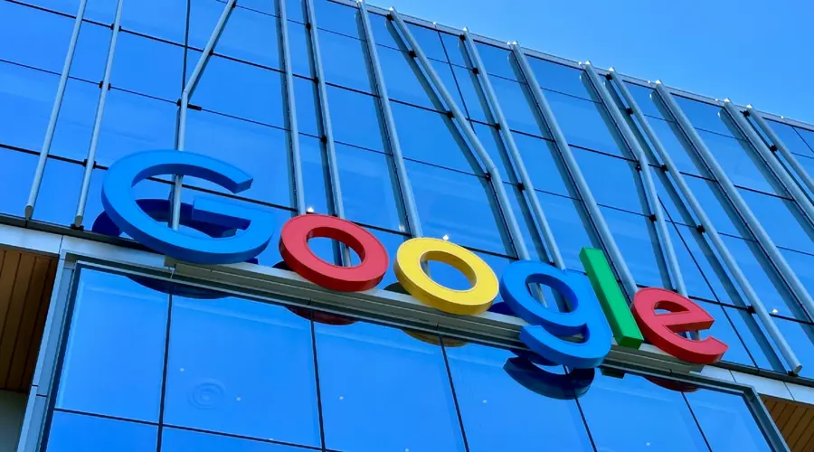Wielkie ogłoszenie Google. Tam koncern ulokuje swój kapitał. Akcje Alphabet drożeją!