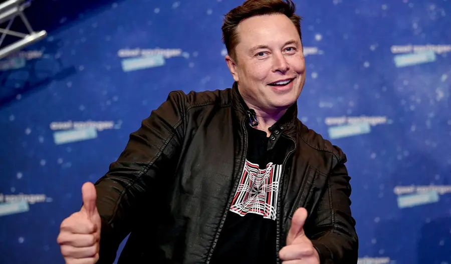 Akcje spółki wystrzeliły o 63%! Kluczowa rola SpaceX i Elona Muska