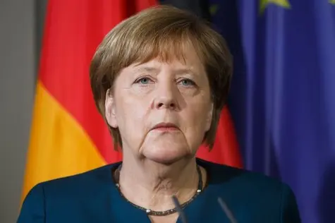 Angela Merkel może nie dotrwać do końca kadencji, a minister finansów Giovanni Tria obiecuje zdecydowanie za wiele!