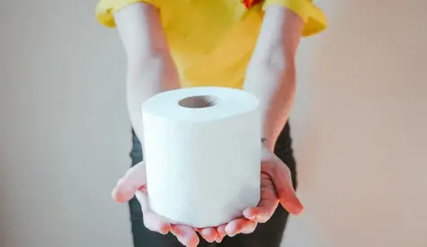 Bitcoin zmiażdżony przez makaron i papier toaletowy! Największy shitcoin objawił swą prawdziwą naturę