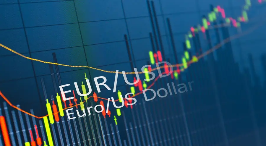 Kurs eurodolara (EUR/USD) był skazany na spadki. Teraz prędko nie będzie miał się jak odkuć