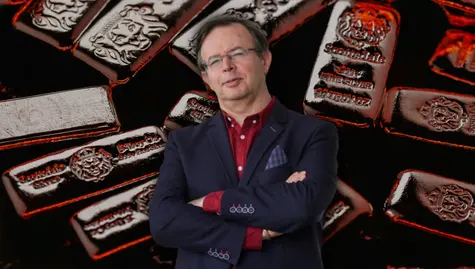 Cena tego metalu wkrótce podskoczy? „Zainteresowanie systematycznie rośnie”. Ile kosztuje srebro?