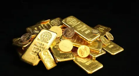 Cena złota zalicza kolejny słabszy tydzień, jednak prognozy nadal zaskakują | FXMAG INWESTOR