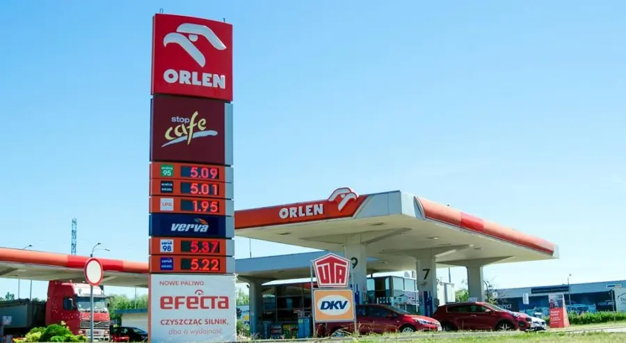 Ceny benzyny w Polsce: właśnie to prognozują znani analitycy! Zobacz, ile kosztuje paliwo dzisiaj – 12.01.2024 r