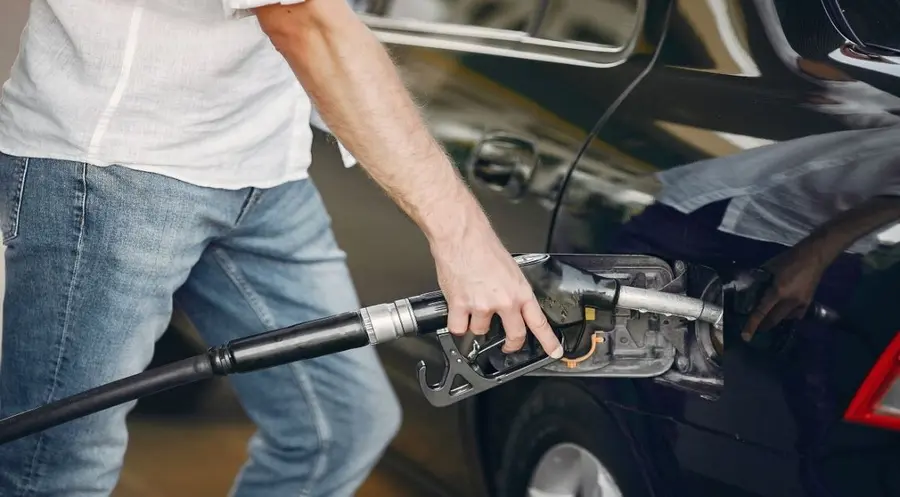 Ceny paliw rosną. Jak ograniczyć koszty przedstawicieli handlowych? | FXMAG INWESTOR