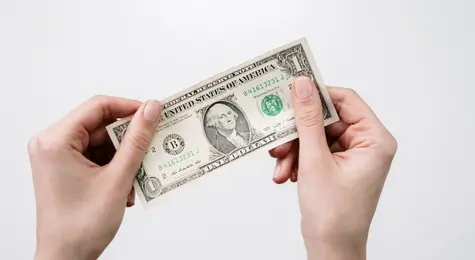 Czy warto dzisiaj kupować dolary? Przegląd kursu AUD/USD | FXMAG INWESTOR