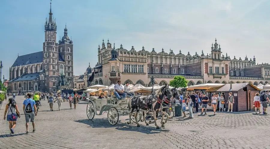 Dlaczego warto zamieszkać w Krakowie? | FXMAG INWESTOR