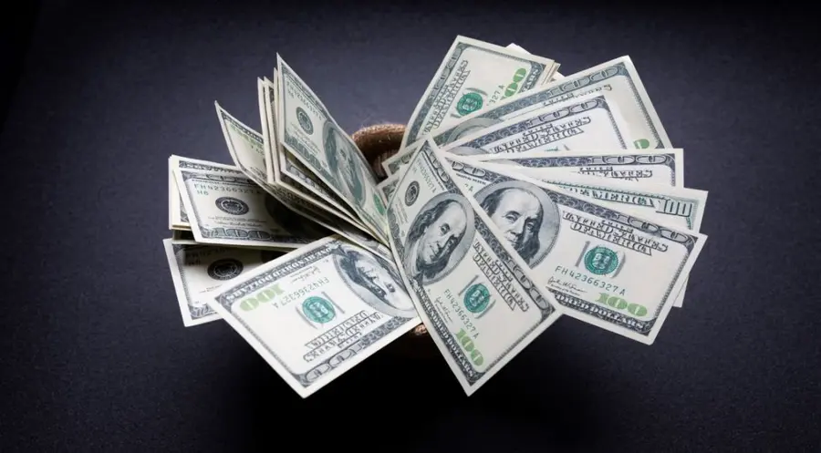 Dolar amerykański (USD) umacnia się przed danymi o inflacji | FXMAG INWESTOR