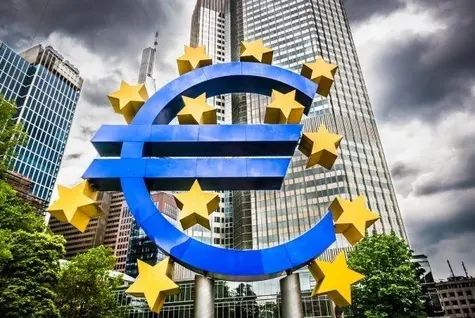 Draghi coraz ostrożniejszy. EBC widzi dalsze wyciszenie inflacji