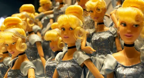 Dzień Dziecka: Sprzedaż lalek Barbie w pierwszym kwartale spadła o 40 proc.  | FXMAG INWESTOR