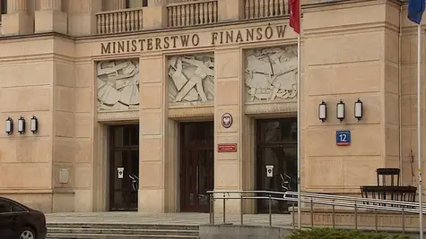 Ekspansja fiskalna i nadwyżka budżetowa w Polsce?