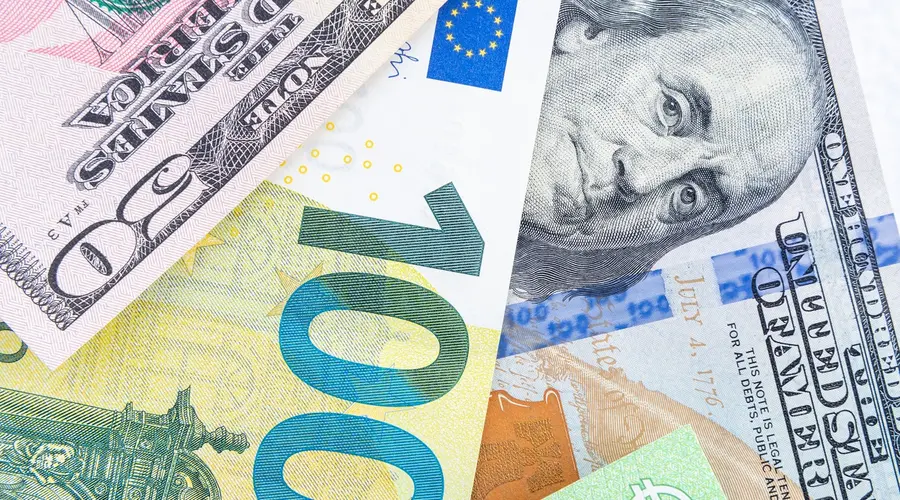 Zachwieje kursem euro? Taki scenariusz wyborów w USA byłby ciosem dla euro