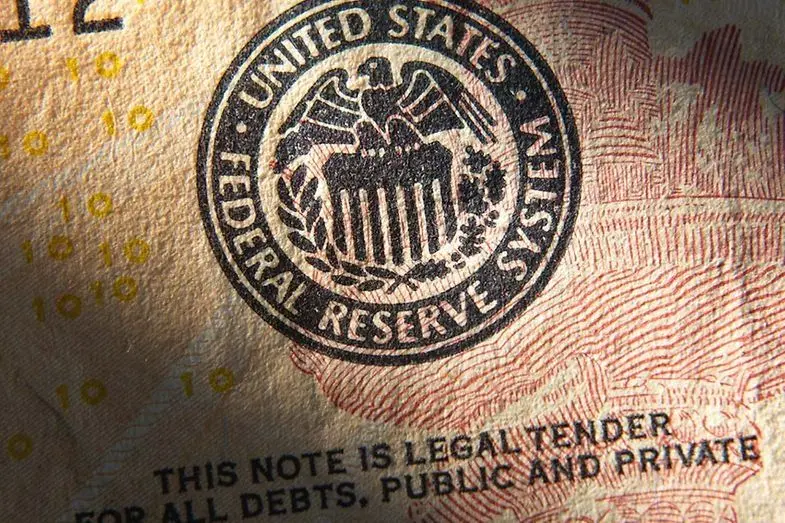 Fed: Gospodarka USA przechodzi "miękkie lądowanie". Kurs dolara tonie, a indeksy najwyżej od ponad roku! | FXMAG INWESTOR
