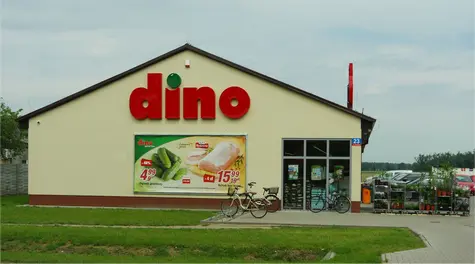 Różnica między zarobkami kierownictwa Dino a pracownikami jest “astronomiczna”. Członkowie zarządu tylko w rok zgarnęli 5,4 mln zł